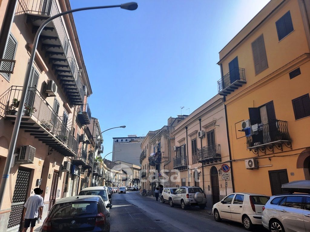 Negozio/Locale commerciale in Affitto in Corso Pisani 66 a Palermo