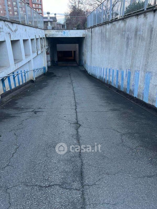 Garage/Posto auto in Vendita in Via Anastasio Germonio a Torino