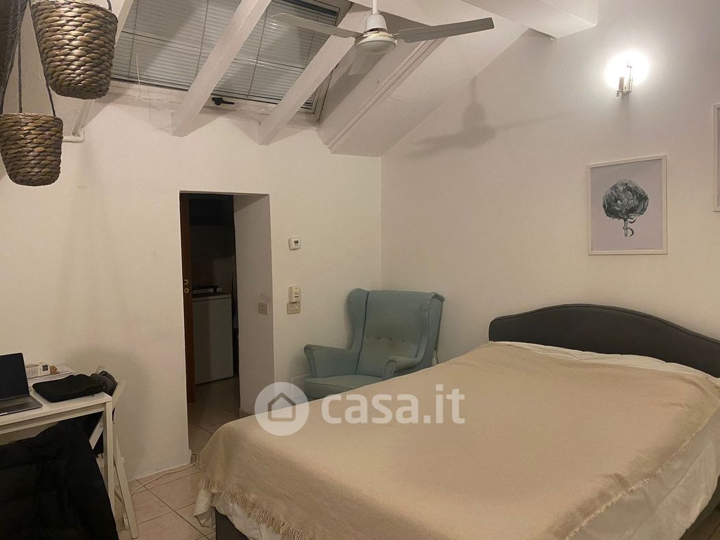 Appartamento in Affitto in Via Giulio Carcano 26 a Milano