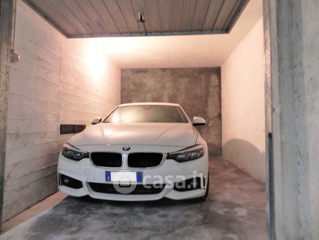 Garage/Posto auto in Vendita in Corso Casale 416 a Torino