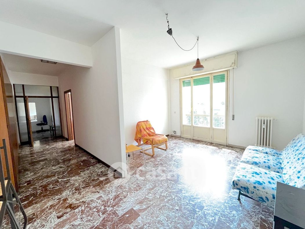 Appartamento in Vendita in Via Circondaria a Firenze