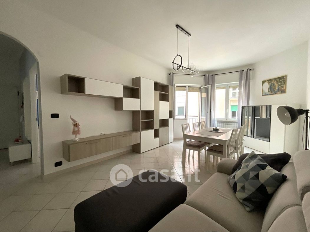 Appartamento in Vendita in Via Amilcare Ponchielli 4 a Savona