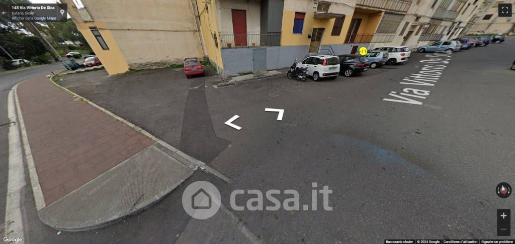 Appartamento in Vendita in Via Giovanni da Verrazzano a Catania