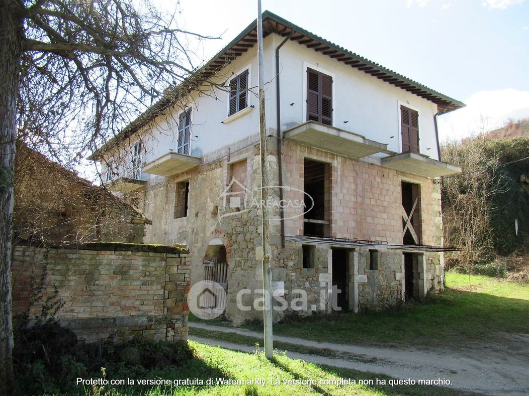 Casa indipendente in Vendita in Via Salare a Ascoli Piceno