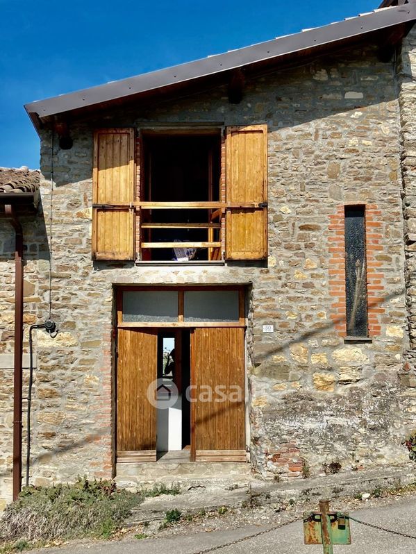 Rustico/Casale in Affitto in Ruino 50 a Colli Verdi