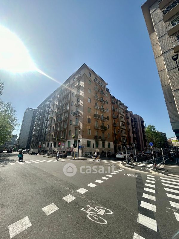Appartamento in Vendita in Via Modestino 1 a Milano
