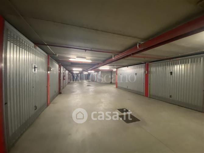 Garage/Posto auto in Vendita in Viale Tibaldi a Milano