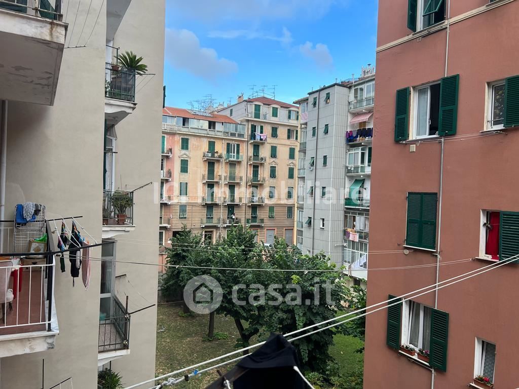 Appartamento in Vendita in Via Zara a Savona