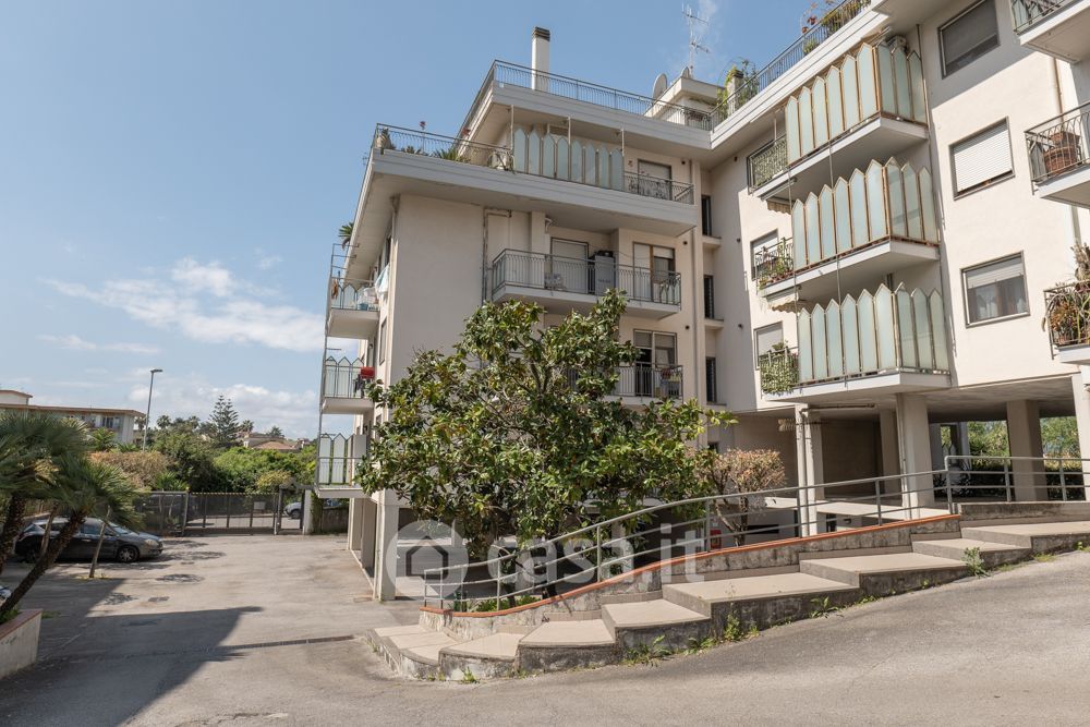 Appartamento in Vendita in Via Podgora 3 a Salerno