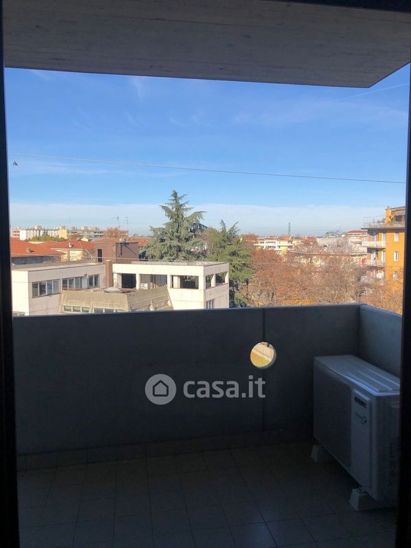 Appartamento in Affitto in Largo Luigi Mercantini 15 a Parma