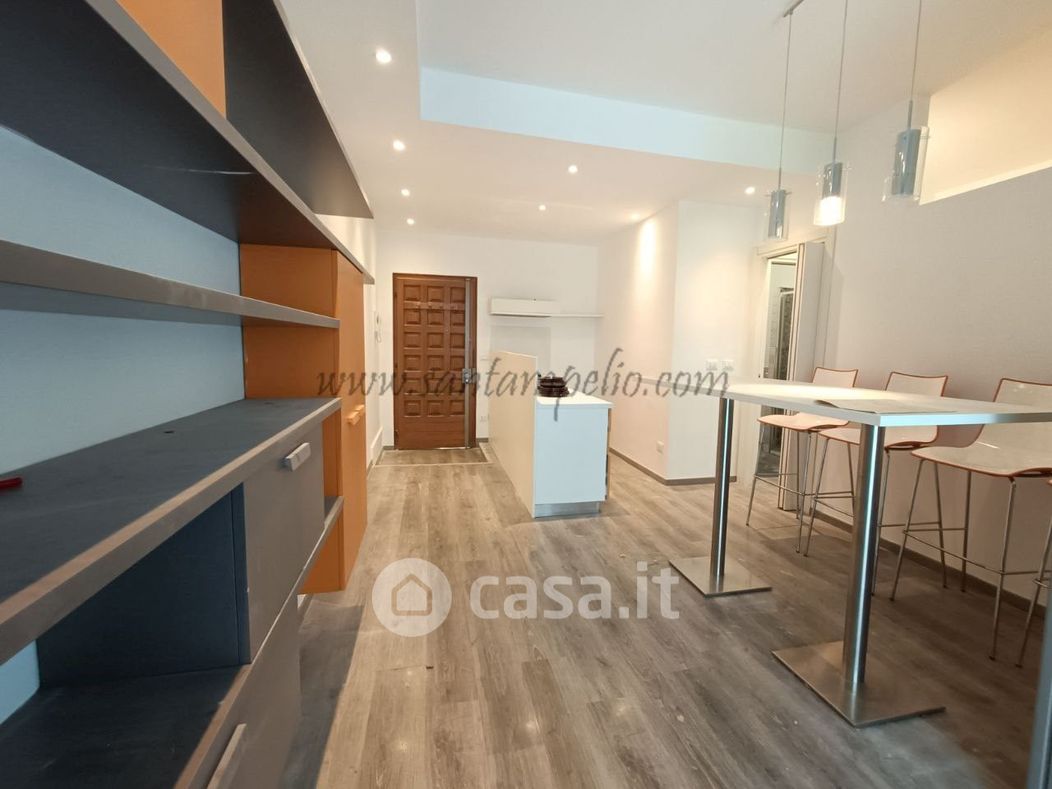 Appartamento in Vendita in Via Generale Vincenzo Rossi 55 a Bordighera