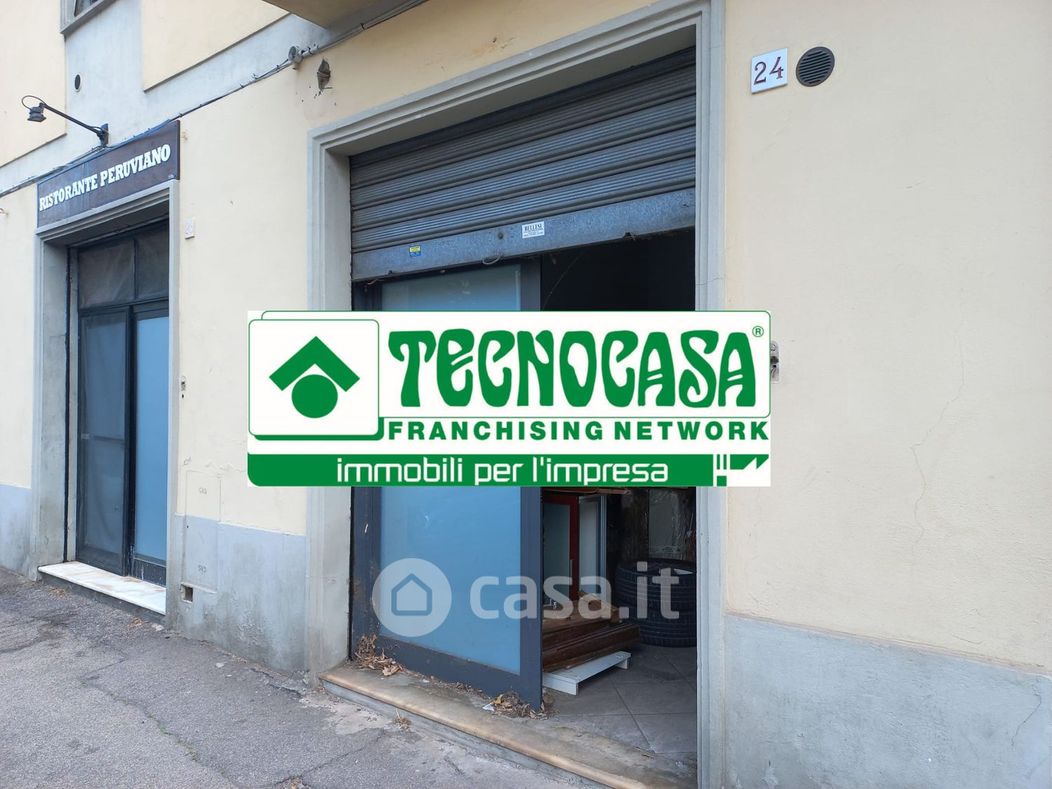Negozio/Locale commerciale in Affitto in Via Italo Piccagli 24 r a Firenze