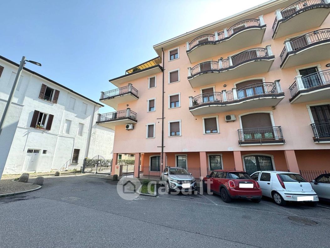 Appartamento in Vendita in Via Sostegno 6 a Brescia