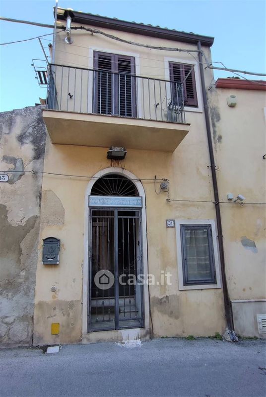 Casa indipendente in Vendita in Via Chiaramonte 51 a Ragusa