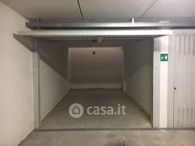 Garage/Posto auto in Vendita in Via Altiero Spinelli a San Lazzaro di Savena