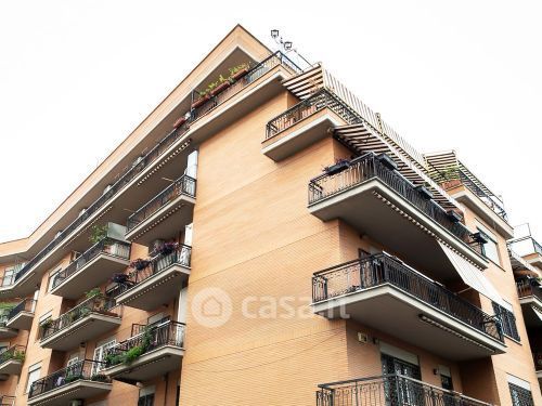 Appartamento in Vendita in Via Jaime Pintor a Roma