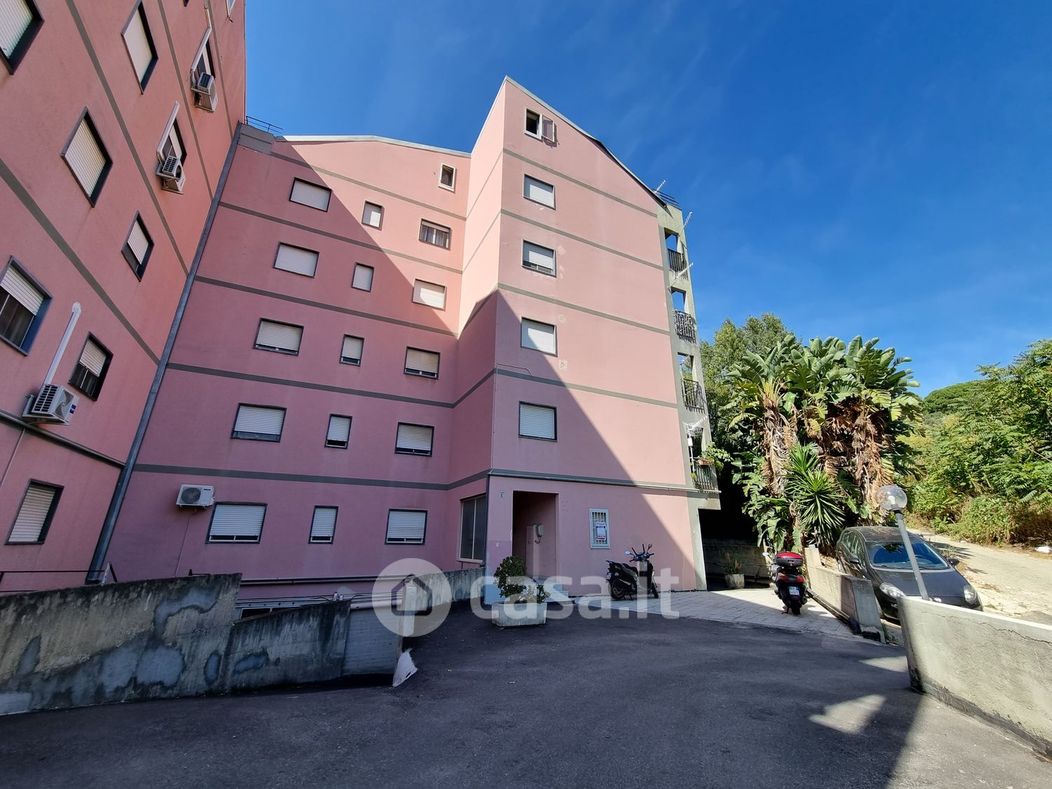 Appartamento in Vendita in Salita Tremonti a Messina