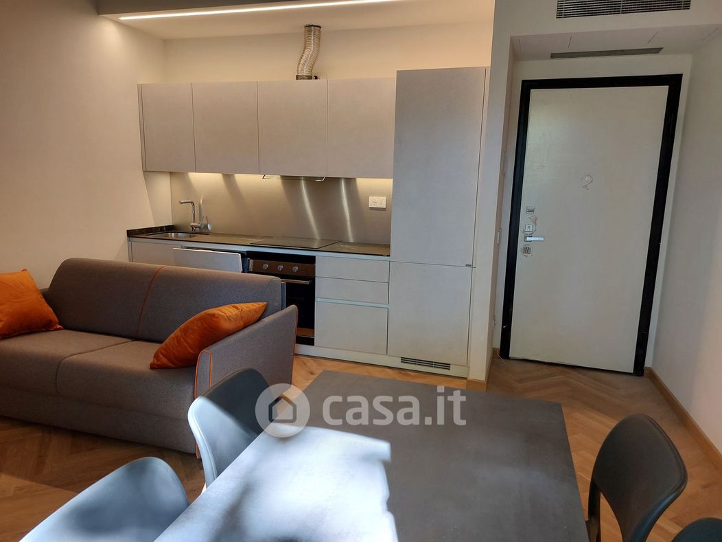 Appartamento in Affitto in Via Matteo Bandello 22 a Milano