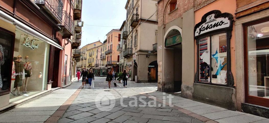 Negozio/Locale commerciale in Vendita in Corso Vittorio Alfieri 281281 a Asti