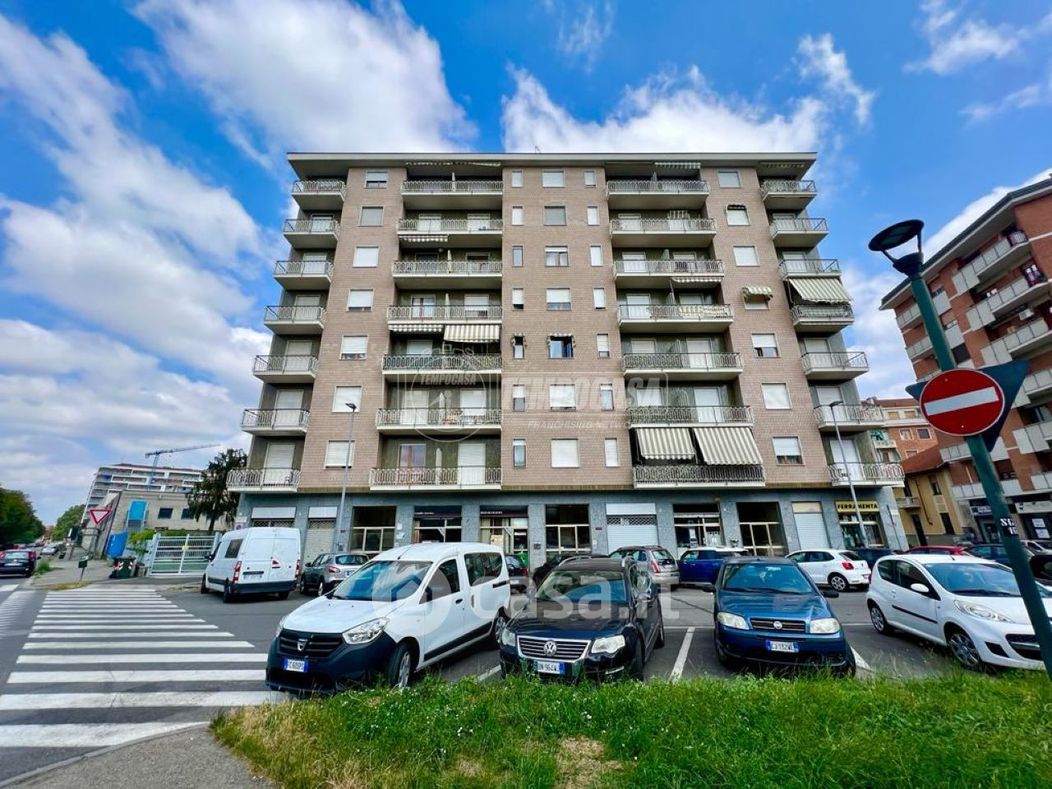 Appartamento in Vendita in Piazza Nazario Sauro 24 a Torino