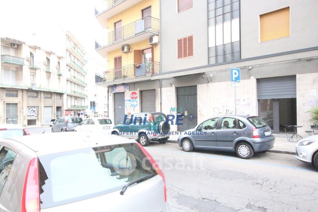Negozio/Locale commerciale in Affitto in Via Orto Limoni 24 -12 a Catania