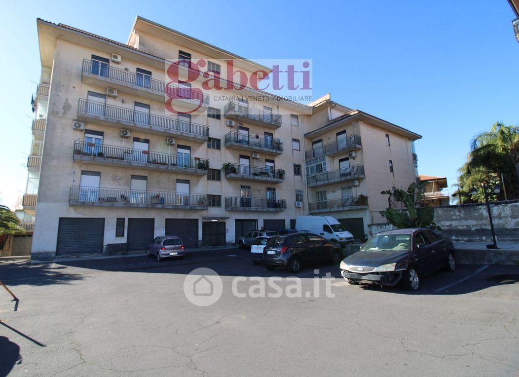 Appartamento in Vendita in Via Comunità Europea 17 a Catania