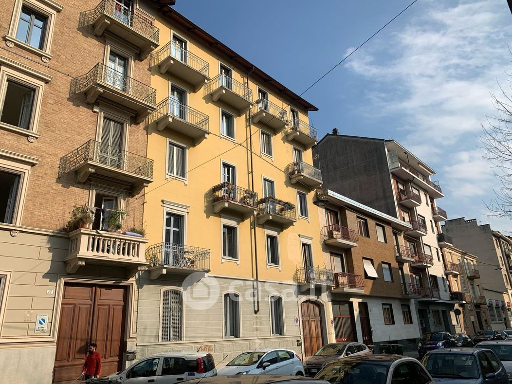 Appartamento in Affitto in Via Beaulard 19 a Torino