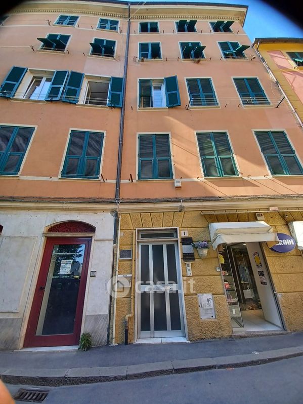 Appartamento in Vendita in Piazza Giovanni Lerda a Genova