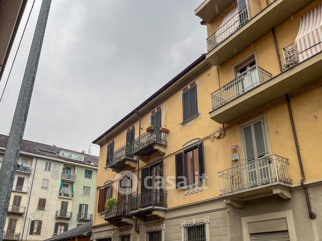 Appartamento in Vendita in Via Alagna 10 a Torino
