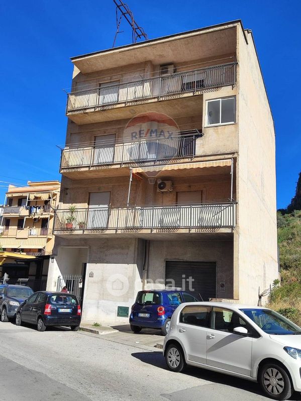 Appartamento in Vendita in Via Serradifalco 15 a Bagheria