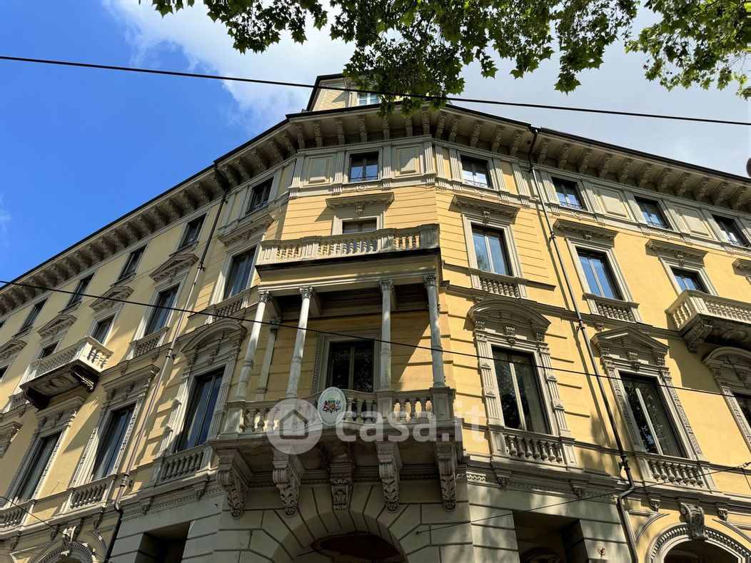 Appartamento in Vendita in Largo Vittorio Emanuele II 84 a Torino
