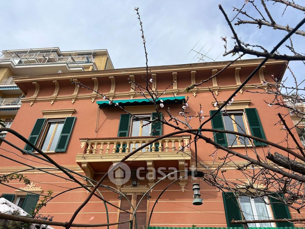 Appartamento in Vendita in Strada San Martino a Sanremo