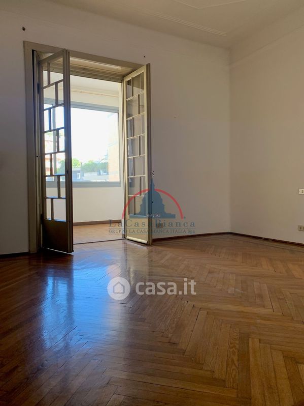 Appartamento in Vendita in Via Antonio Ghislanzoni 38 a Bergamo