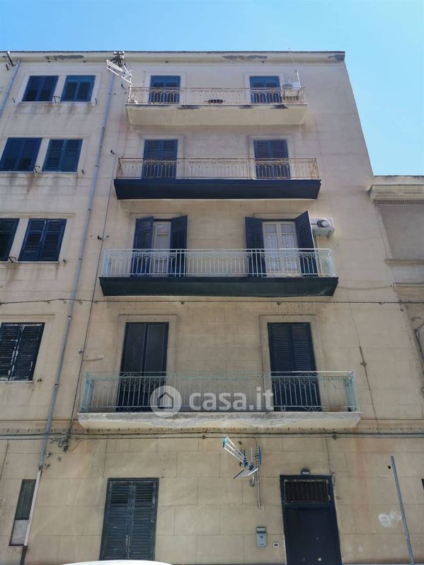 Appartamento in Vendita in Via Giuseppe Patricolo a Palermo