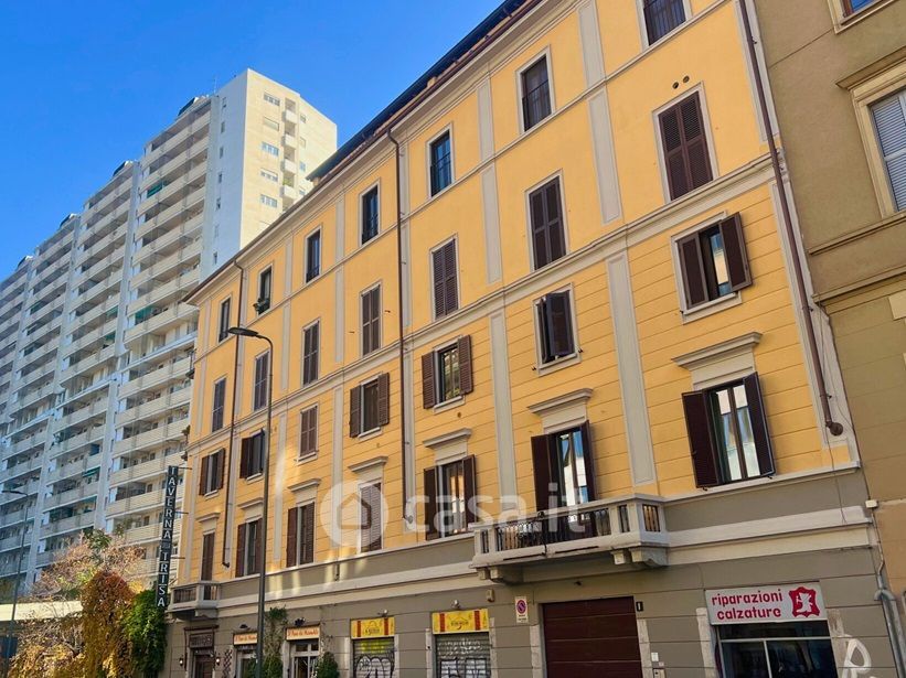Appartamento in Vendita in Via Francesco Ferrucci a Milano