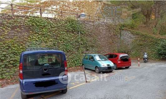 Garage/Posto auto in Vendita in Viale Villa Gavotti a Genova