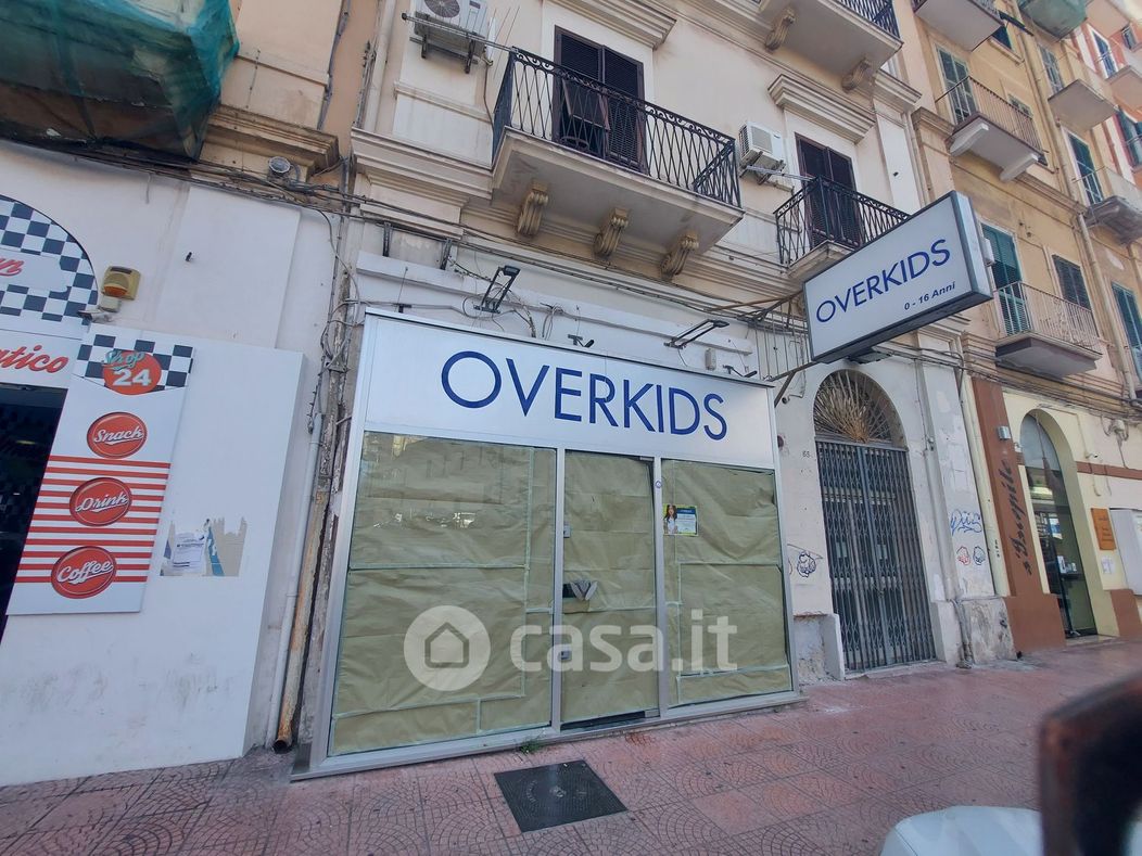 Negozio/Locale commerciale in Vendita in Via acclavio 63 a Taranto