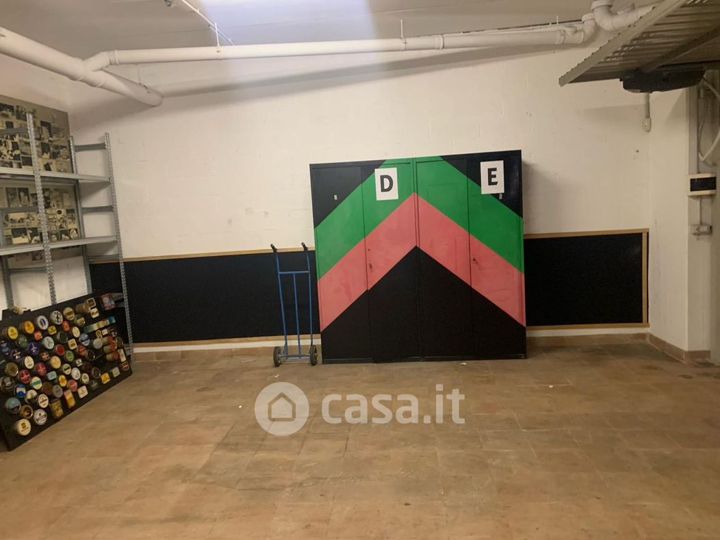 Garage/Posto auto in Vendita in don Gervasini 35 a Milano