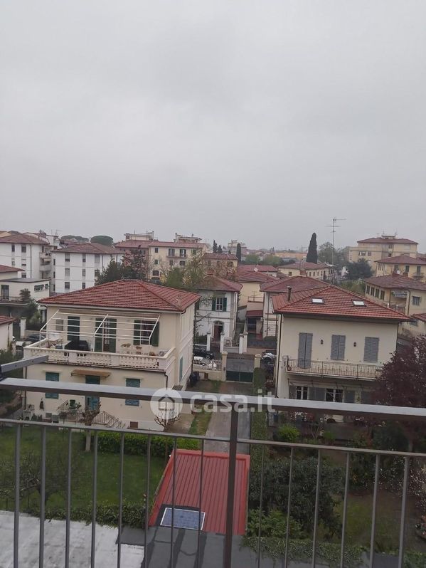 Appartamento in Vendita in Via Francesco Rismondo a Pisa