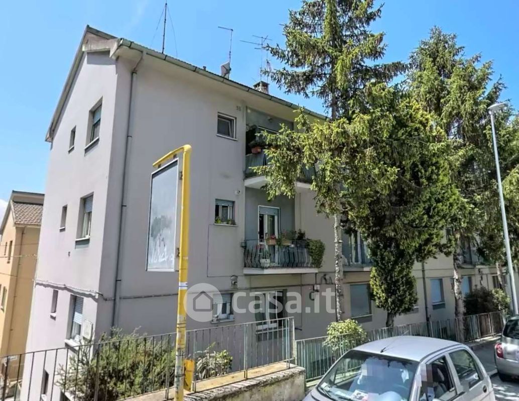 Appartamento in Vendita in Via Fratelli Cervi 45 a Ancona