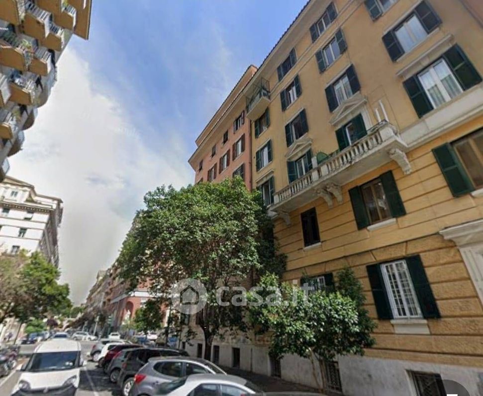 Appartamento in Affitto in Via Buccari 18 a Roma