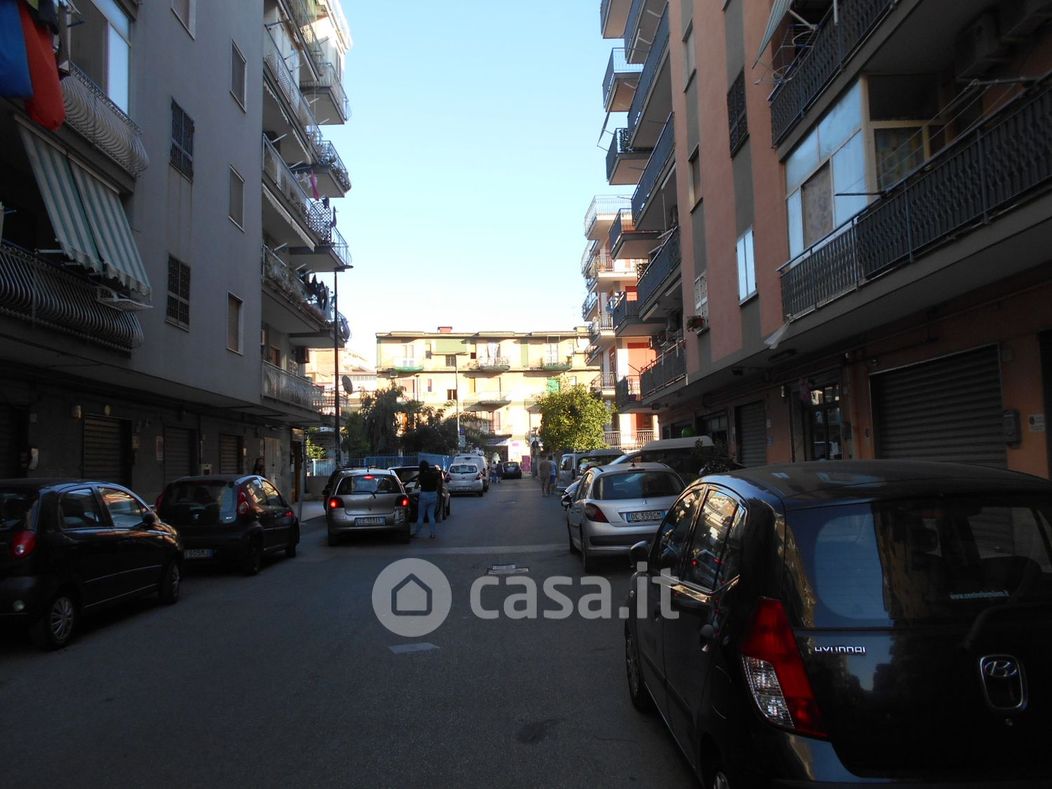 Garage/Posto auto in Vendita in Via Sandro Botticelli 11 a Napoli