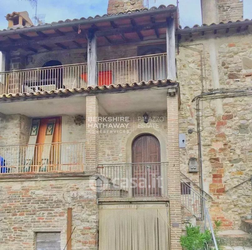 Casa indipendente in Vendita in Località Montenero a Todi