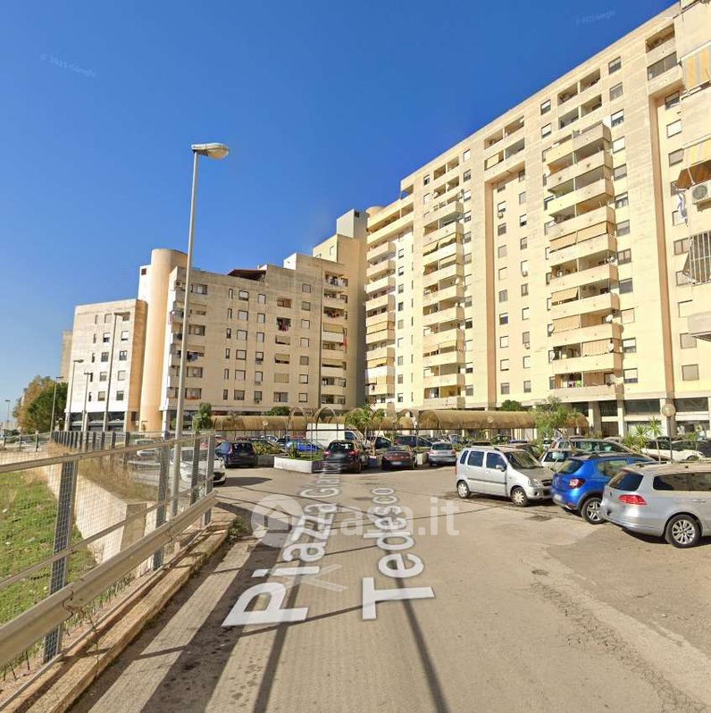 Appartamento in Vendita in Piazza Giambattista Tedesco 10 a Taranto