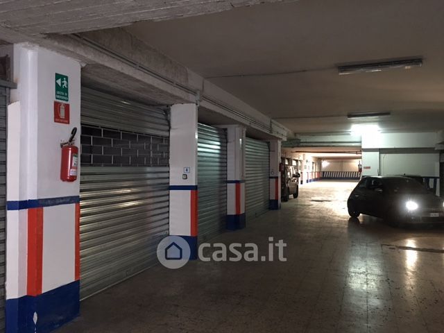 Garage/Posto auto in Affitto in Viale Strasburgo a Palermo