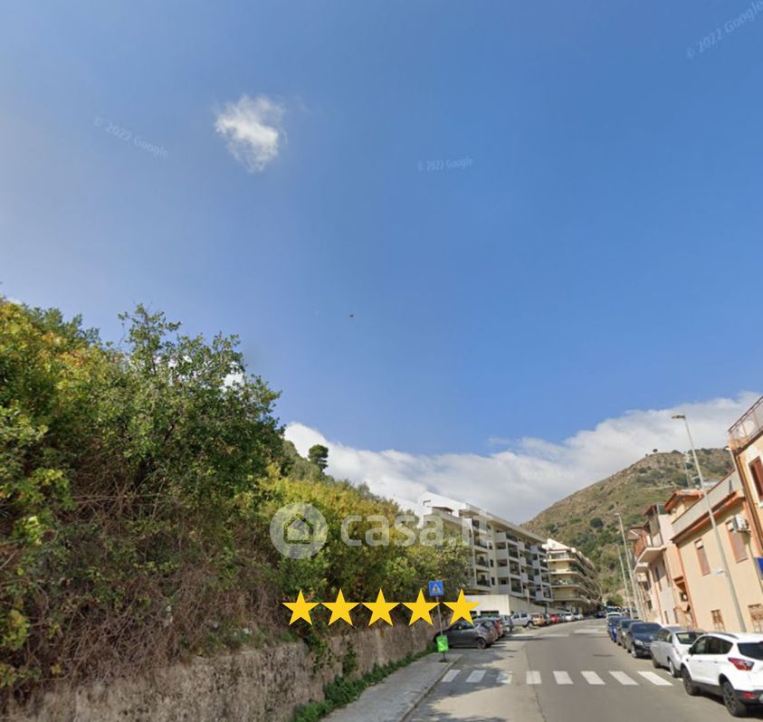 Appartamento in Vendita in Via Fiumara a Messina