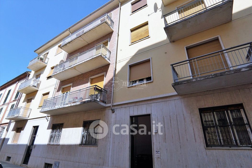 Appartamento in Vendita in Via Guttuari 39 a Asti