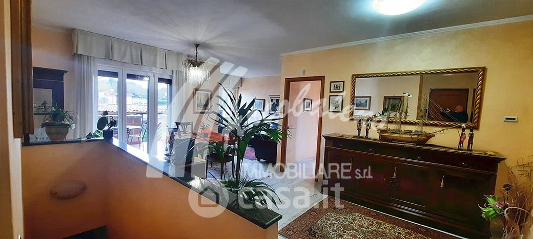 Appartamento in Vendita in Via Andrea Millevoi 503 a Roma