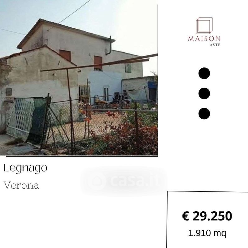 Casa Bi/Trifamiliare in Vendita in Via Vittore Carpaccio 4 a Legnago