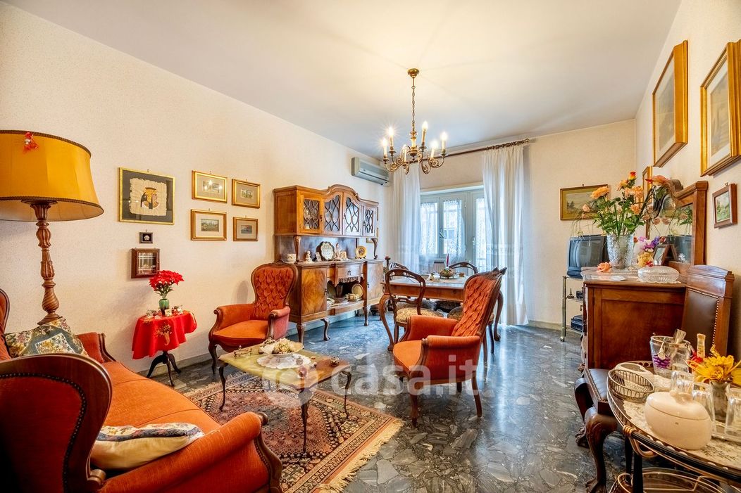 Appartamento in Vendita in Via Castelmonte a Roma